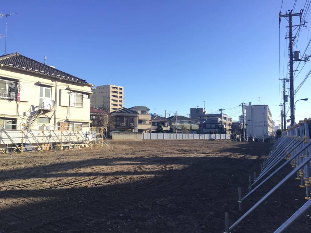 【東京都北区】都営上十条アパート5号棟付近が完全な更地になりました。 東京都北区 【東京都北区】都営上十条アパート5号棟付近が完全な更地になりました。 東京都北区